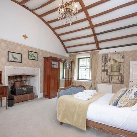 Sutton Barton Farmhouse Хонитън Екстериор снимка